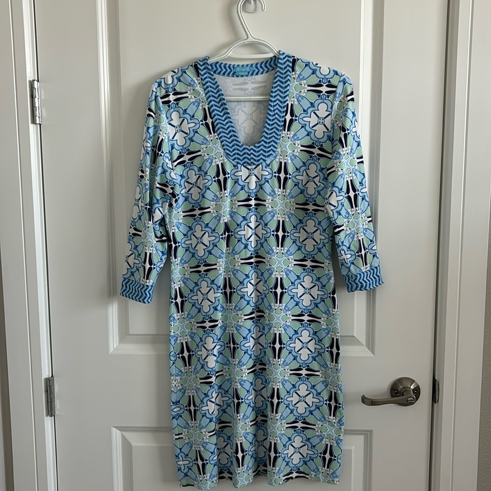 J McLaughlin dress.  Size XS.  Right above knee.